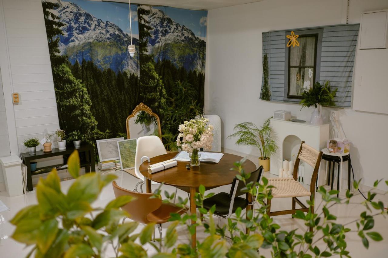 Inhere Guesthouse Кьонджу Екстер'єр фото