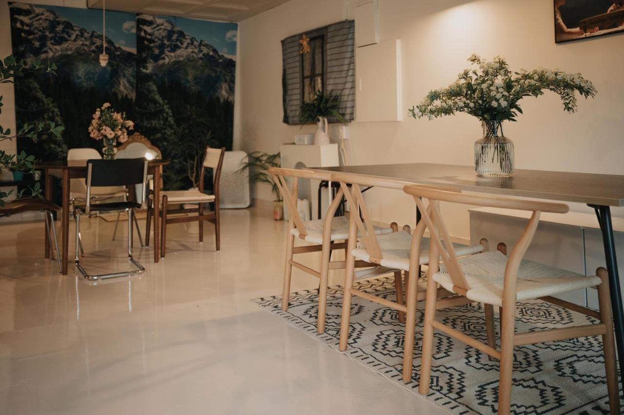 Inhere Guesthouse Кьонджу Екстер'єр фото