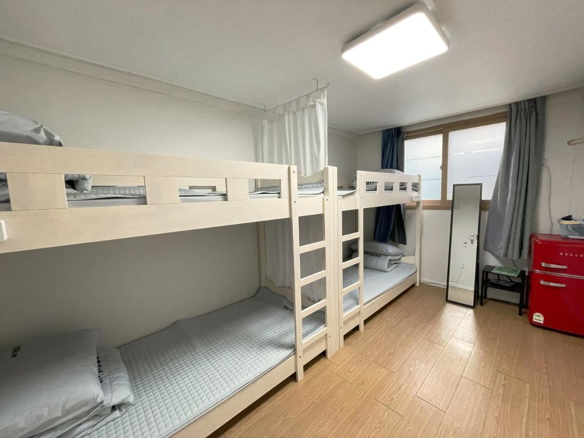 Inhere Guesthouse Кьонджу Екстер'єр фото